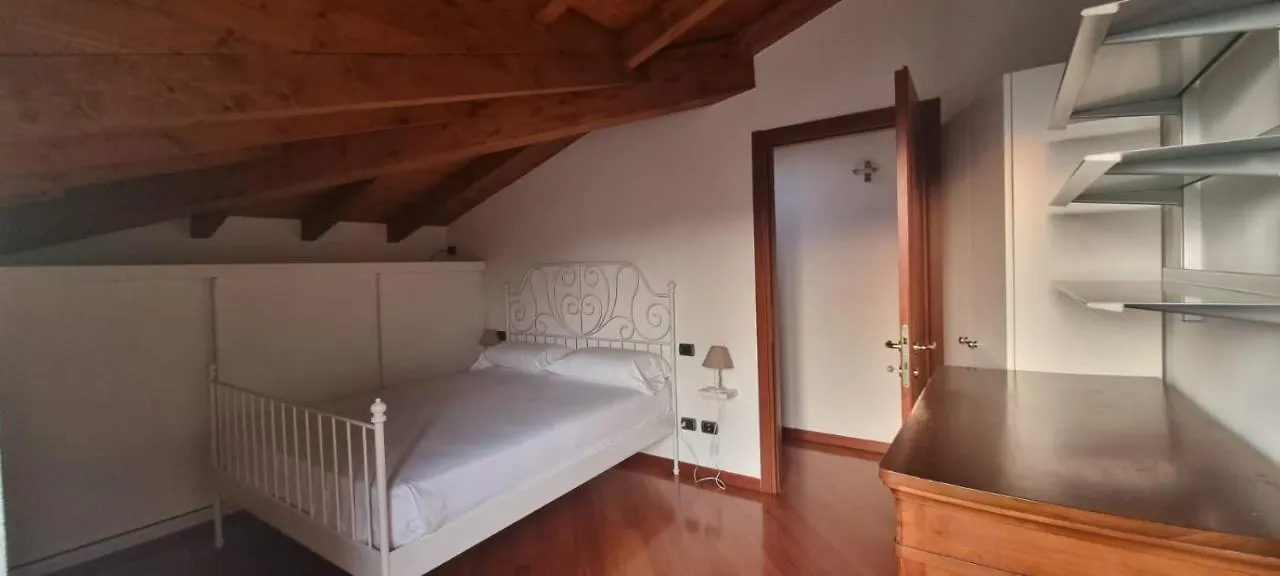 Vila La Maison Rose Leggiuno